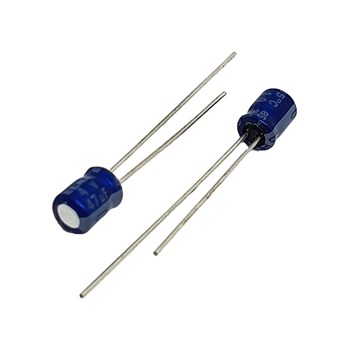 خازن الکترولیت 47uF-4V